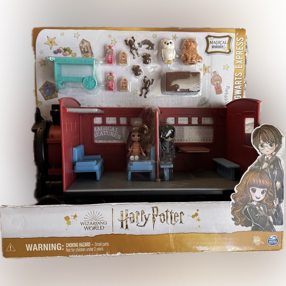 Harry Potter Hogwarts Express Magical Minis Playset - Red and Blue